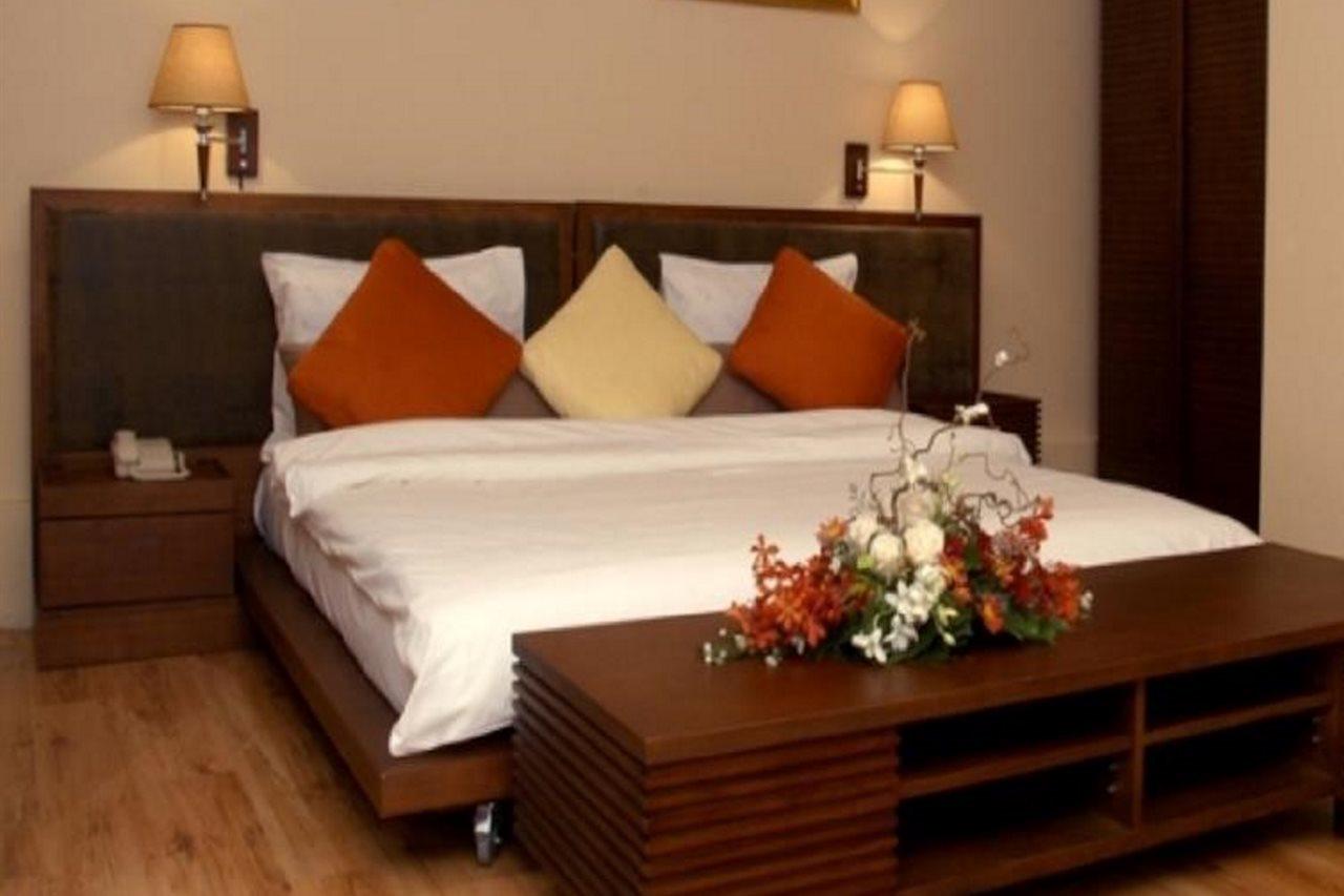 Le Jazz Hotel Kuwait City Exterior foto