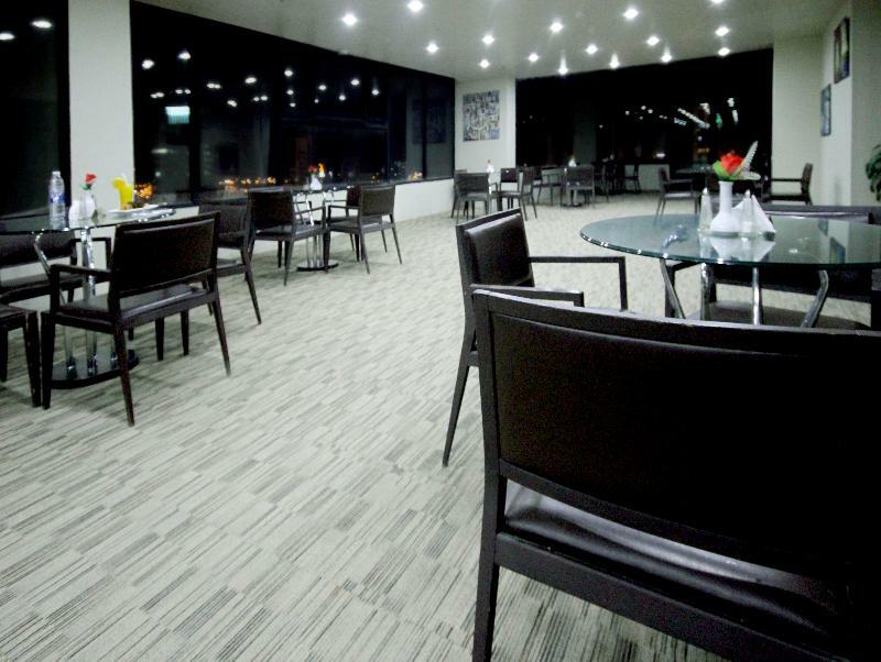 Le Jazz Hotel Kuwait City Exterior foto